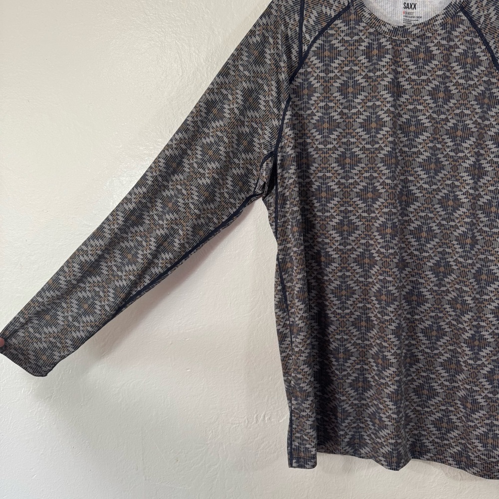 Saxx Fitted Base Layer Top - Picture 6 of 13
